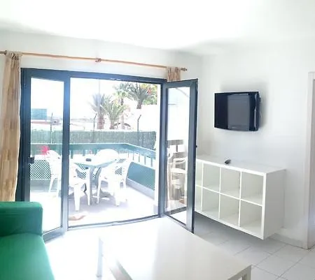 公寓 Livvo Erika (adults Only)