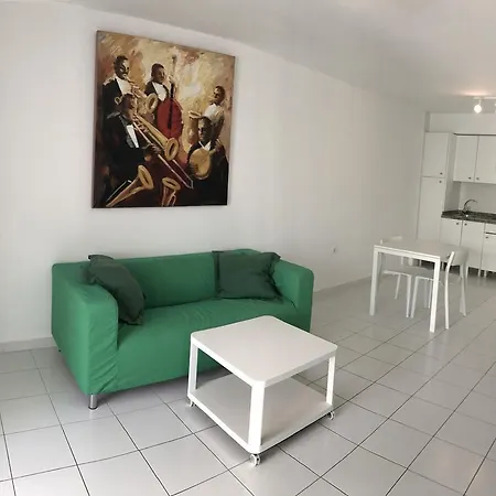 Erika - Adults Only Apartment