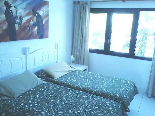 Livvo Erika (adults Only) 아파트