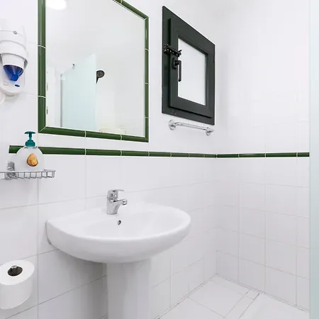 公寓 Livvo Erika (adults Only) 科拉雷侯