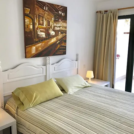 Lägenhet Livvo Erika (adults Only)