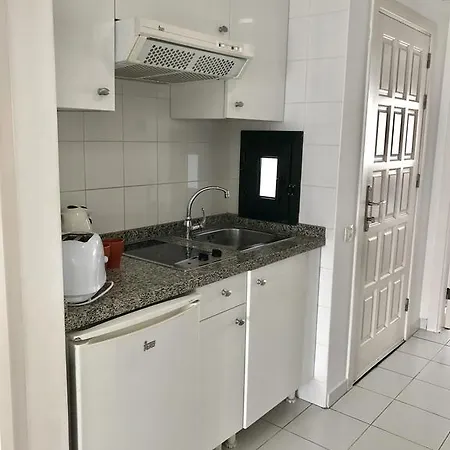 公寓 Livvo Erika (adults Only)